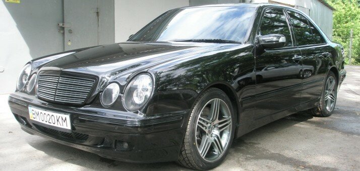 Mercedes Benz E420